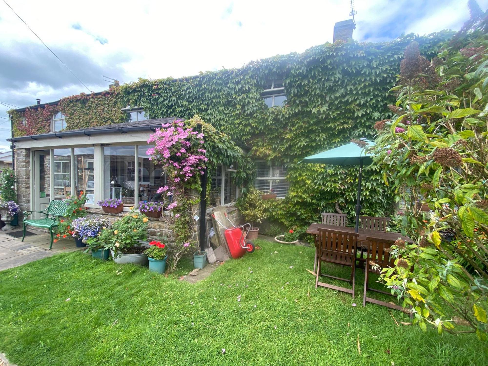 Chapel Cottage Clitheroe Road Waddington  Bagian luar foto